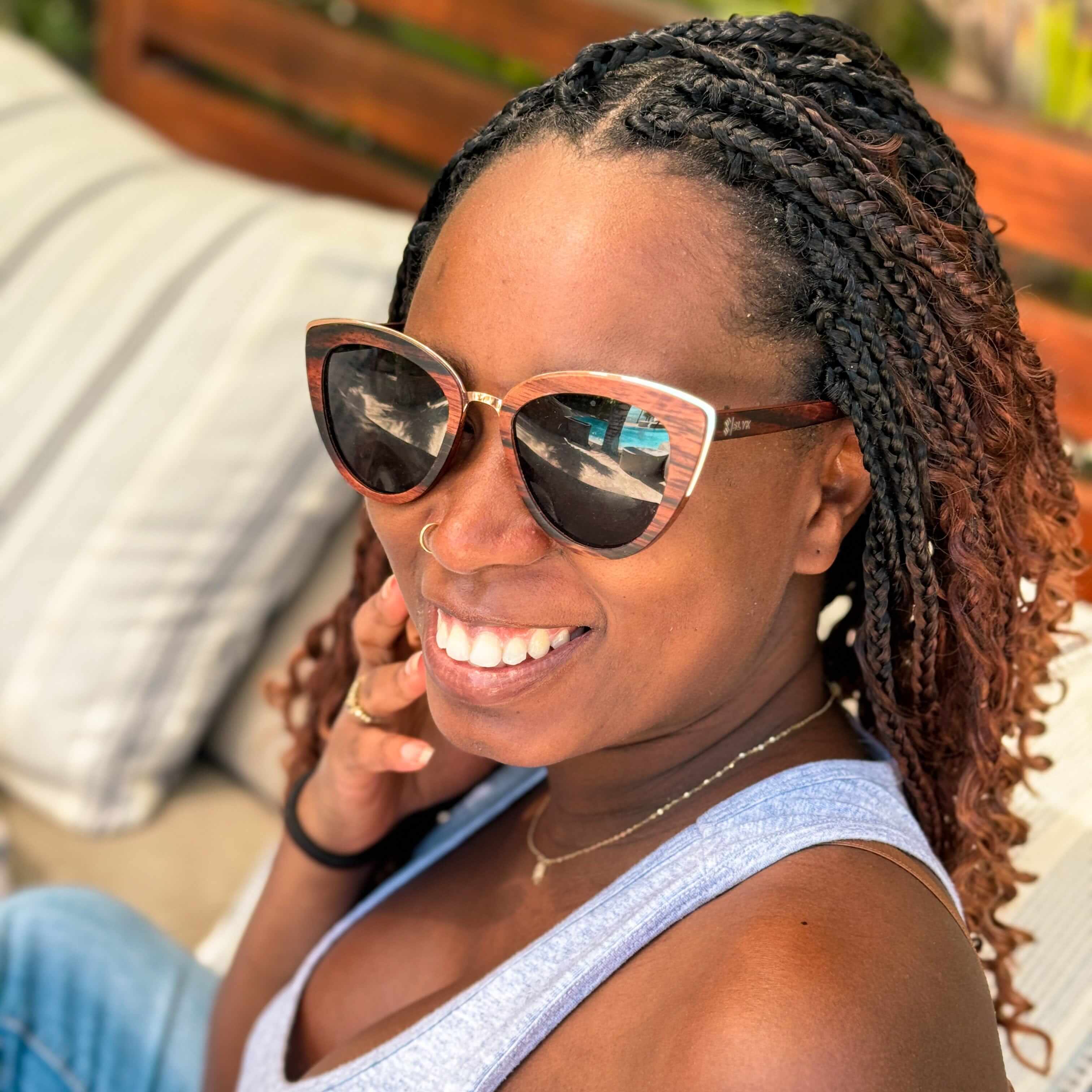 Bombshell - Wood Sunglasses