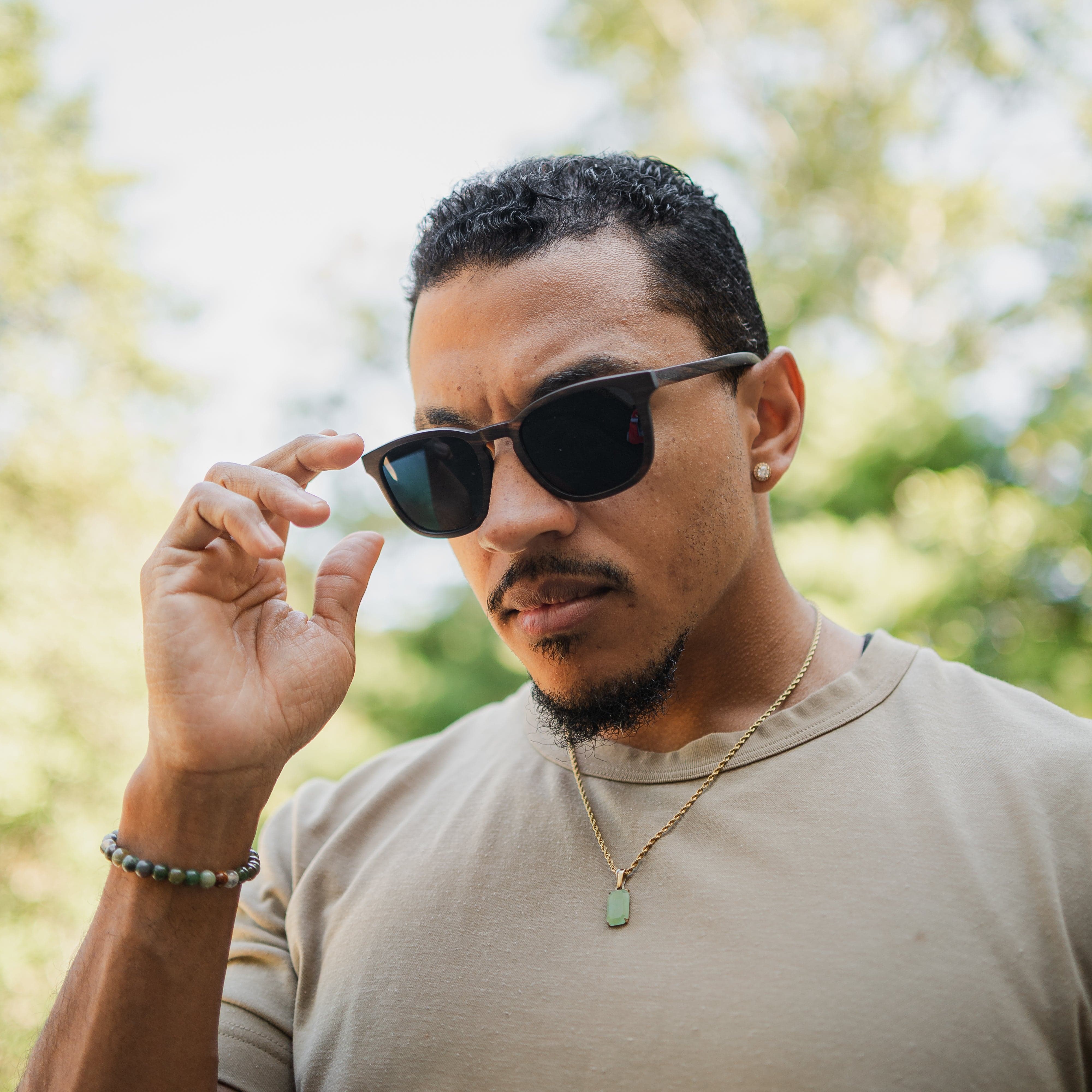 Traveler - Smoke - Wood Sunglasses